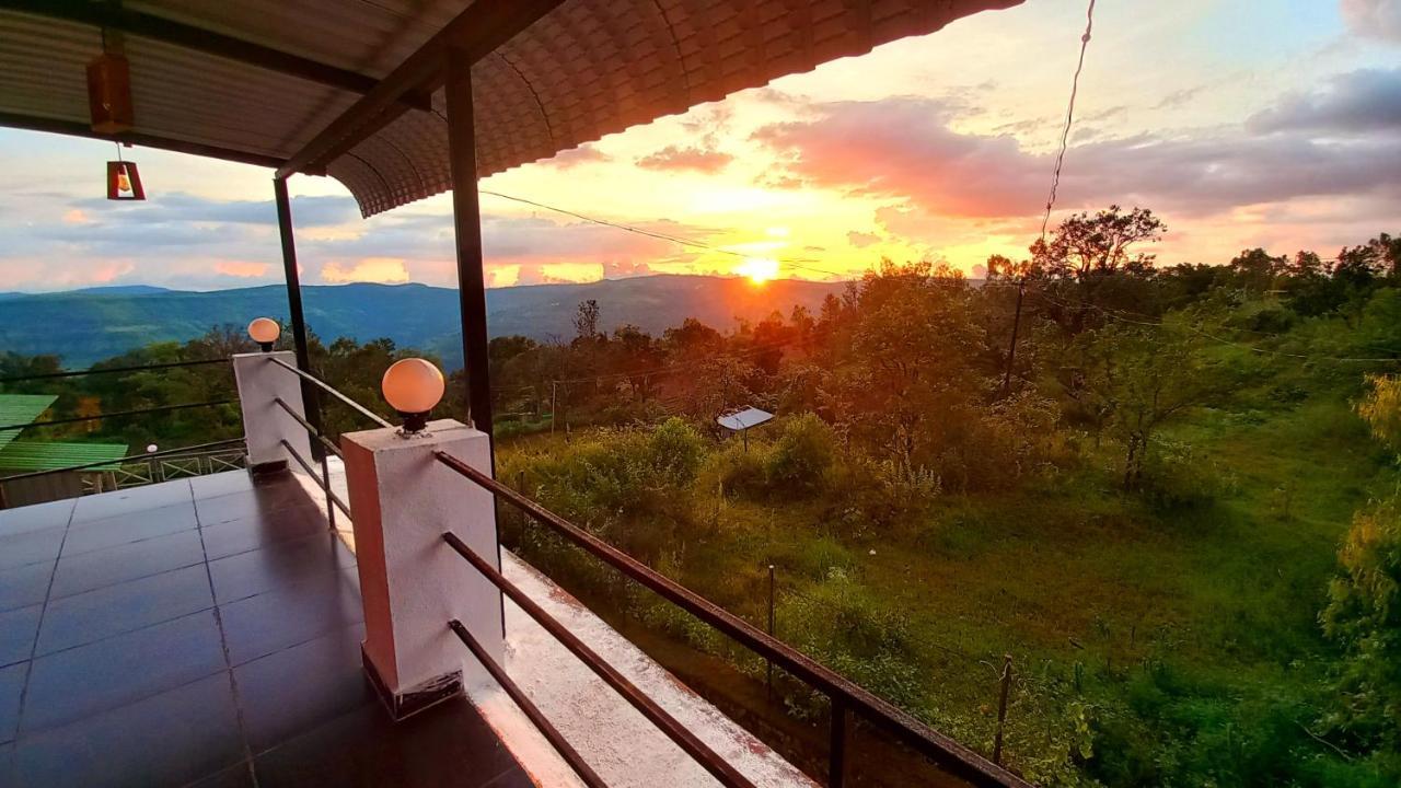 Dadaji Villa Panchgani Extérieur photo
